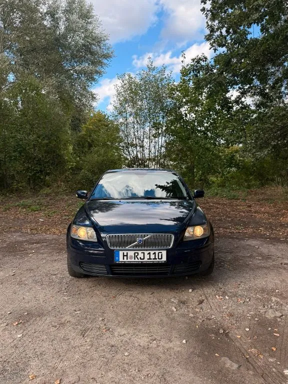 Volvo V50