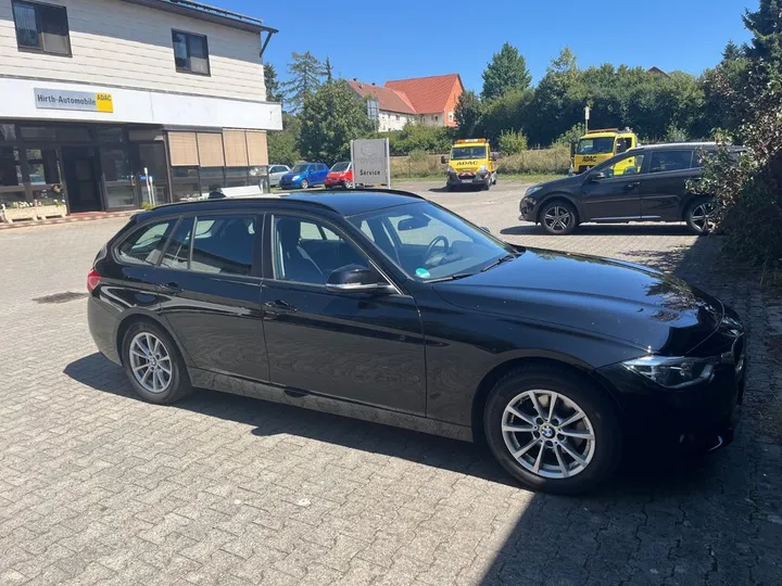 BMW 320