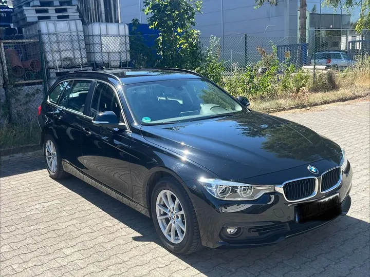 BMW 320