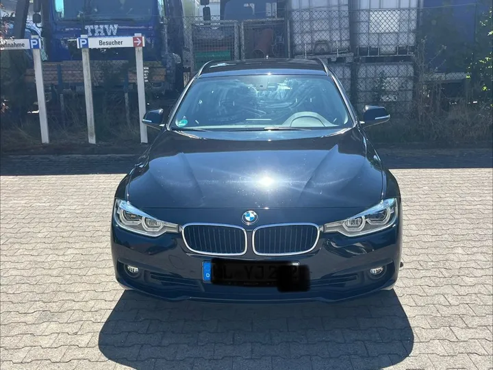 BMW 320