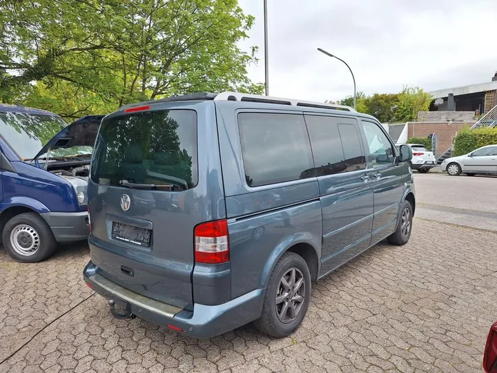 Volkswagen T5 Multivan