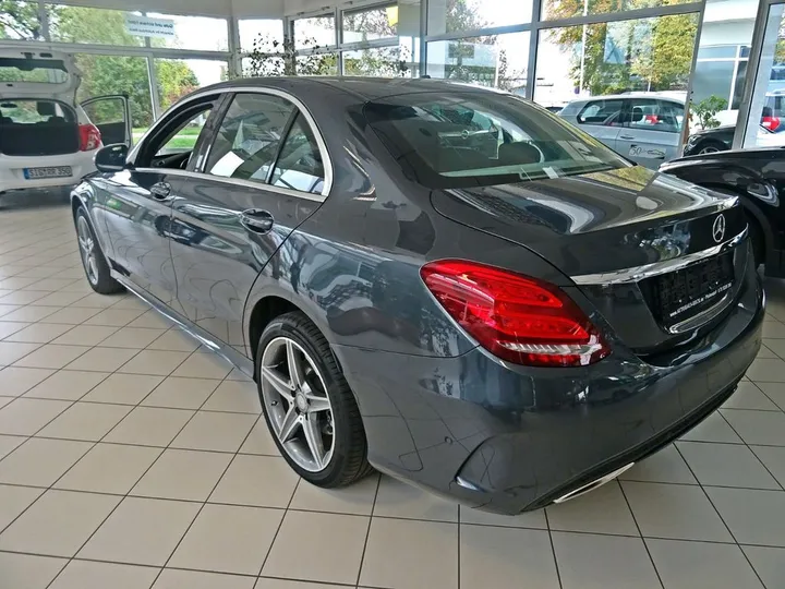 Mercedes-Benz C 200