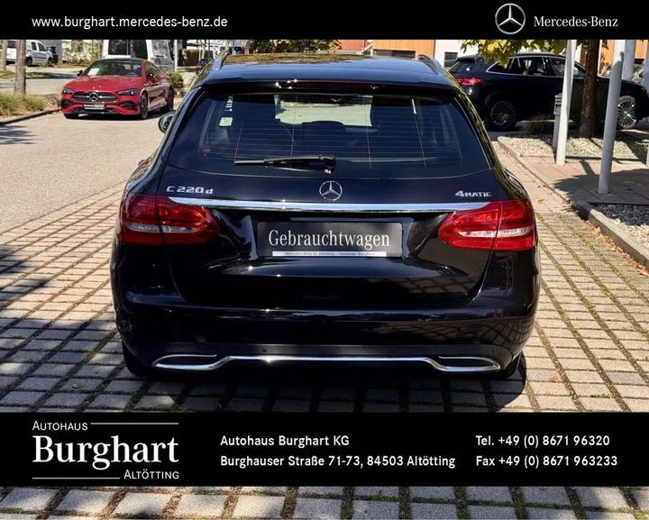 Mercedes-Benz C 220
