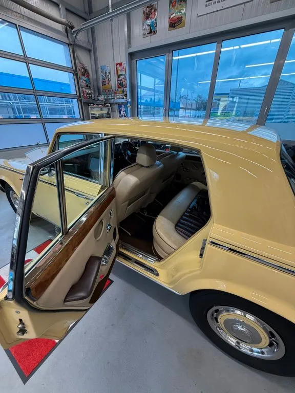 Rolls-Royce Silver Shadow