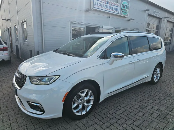 Chrysler Pacifica