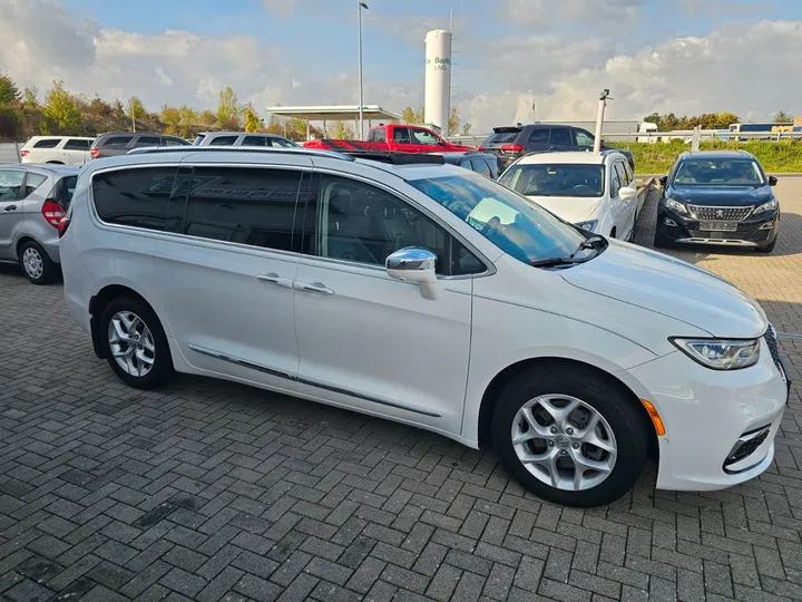 Chrysler Pacifica
