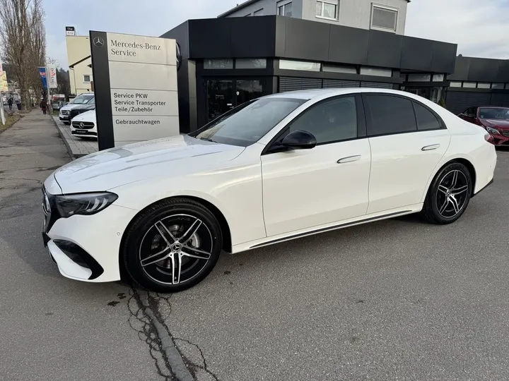 Mercedes-Benz E 220