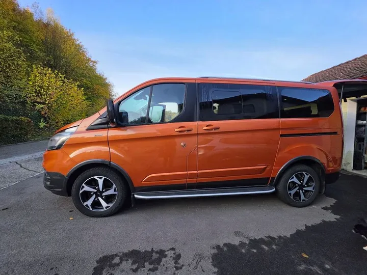 Ford Tourneo Custom
