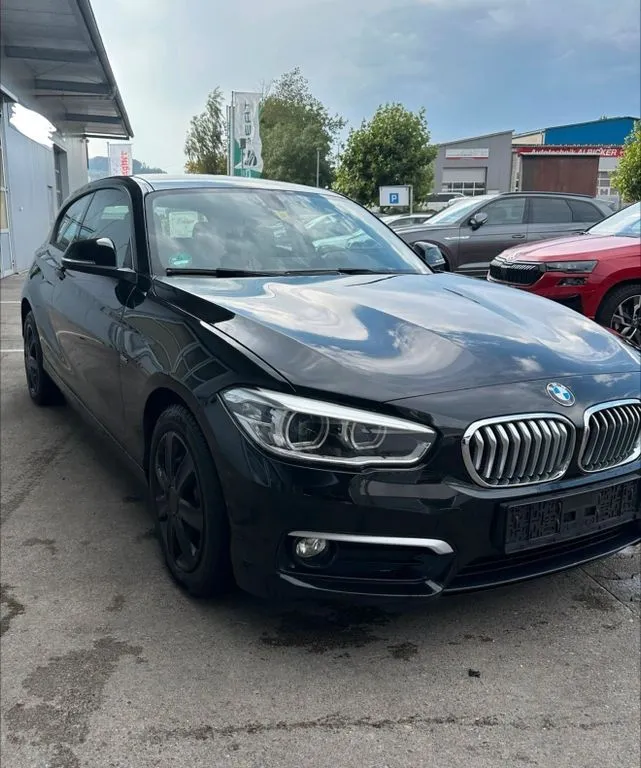 BMW 118