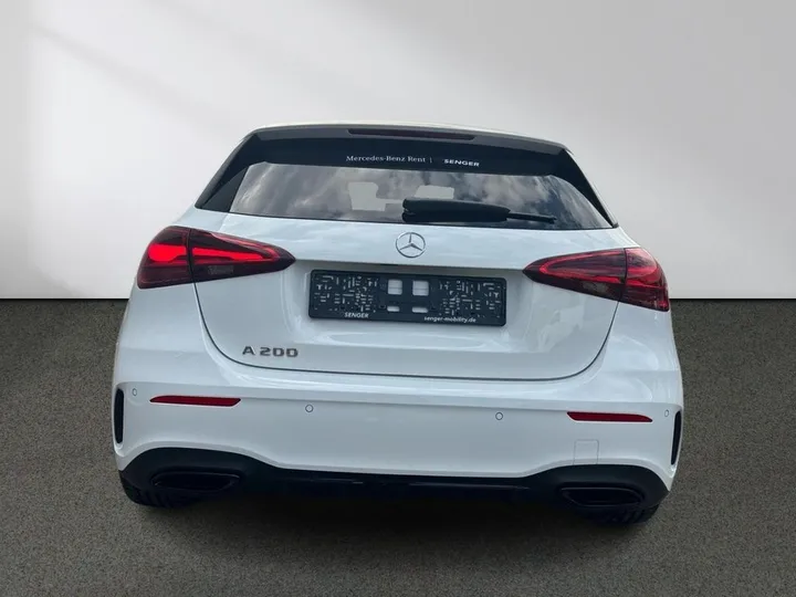 Mercedes-Benz A 200