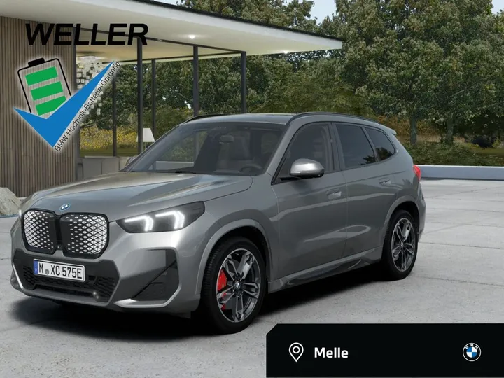 BMW iX1