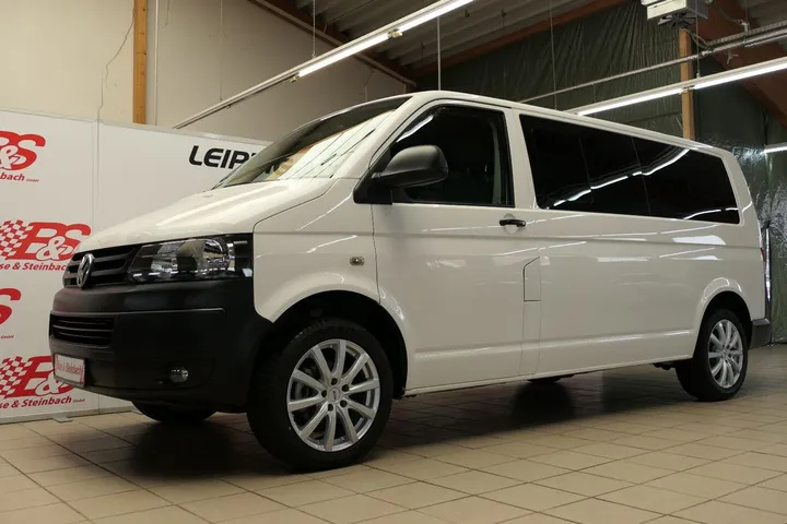 Volkswagen T5 Kombi