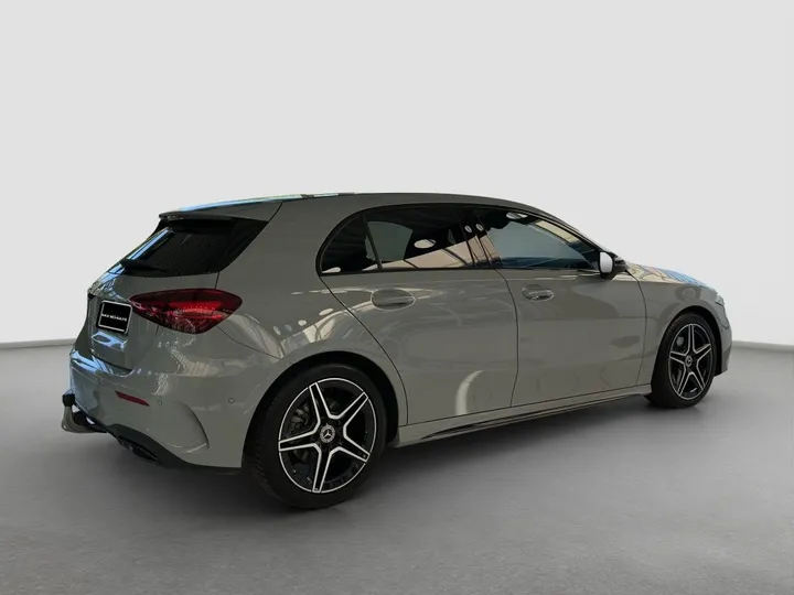 Mercedes-Benz A 200