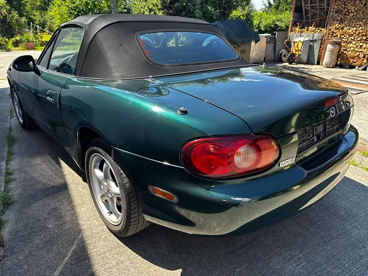Mazda MX-5