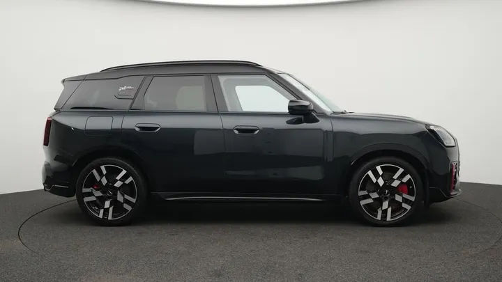 MINI John Cooper Works Countryman