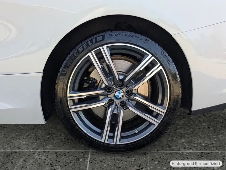 BMW 840