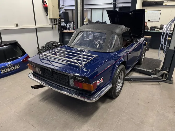 Triumph TR6