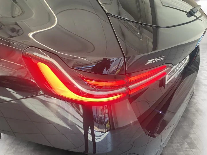 BMW 550