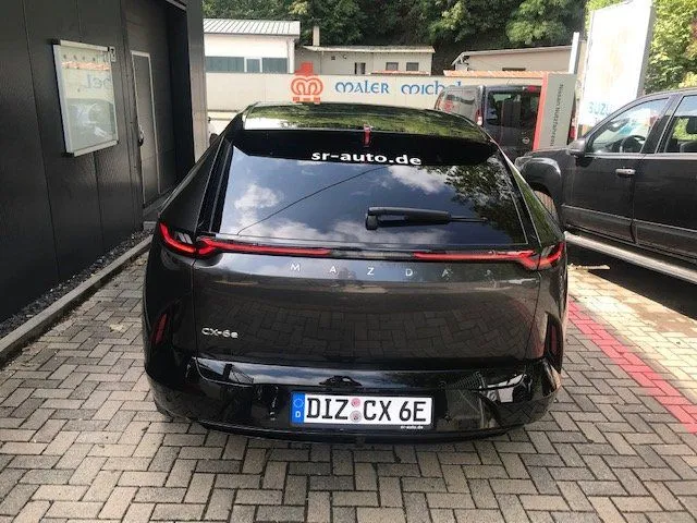 Mazda CX-6e