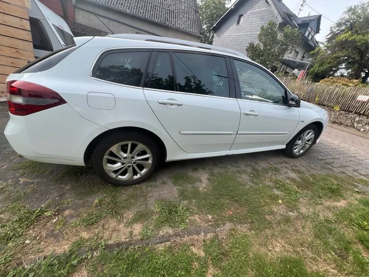 Renault Laguna