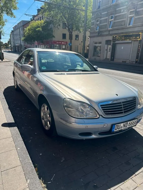 Mercedes-Benz S 320