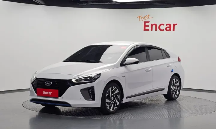 Hyundai Ioniq