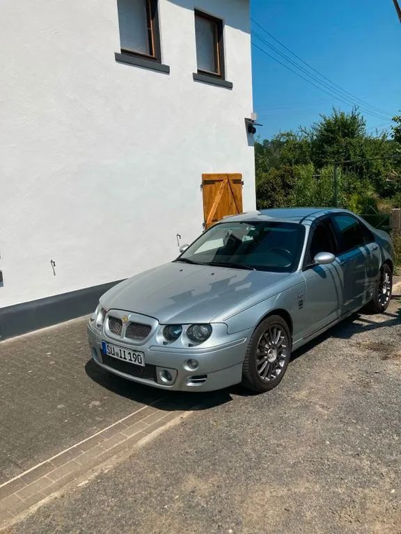 MG ZT