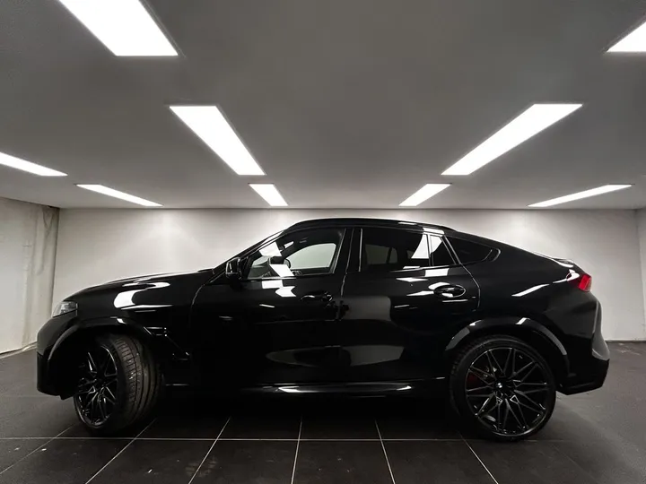 BMW X6 M