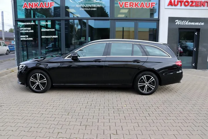Mercedes-Benz E 200