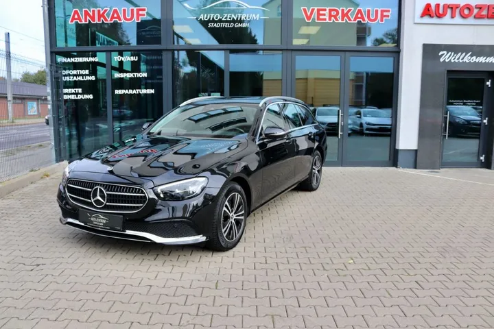 Mercedes-Benz E 200