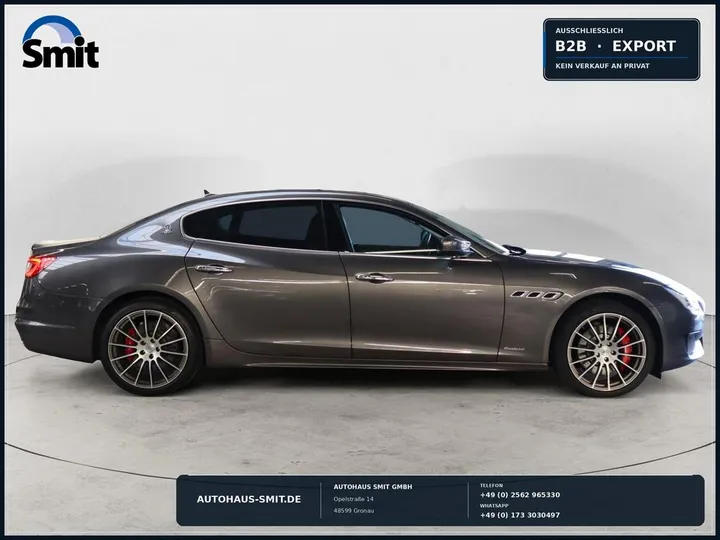 Maserati Quattroporte