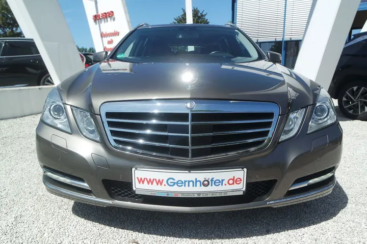 Mercedes-Benz E 250