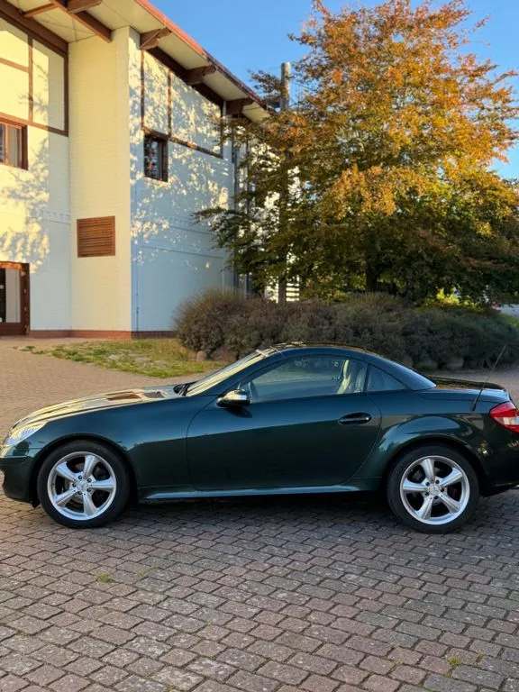 Mercedes-Benz SLK 200