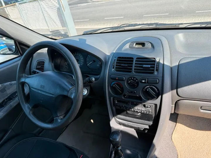 Mitsubishi Carisma