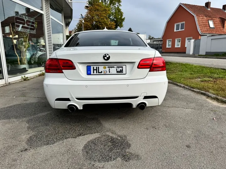 BMW 335