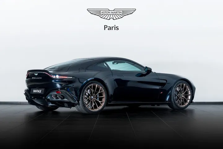 Aston Martin V8 Vantage