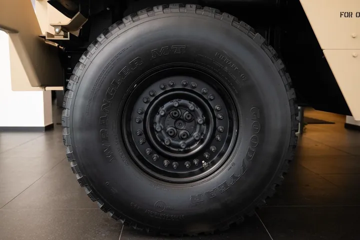 Hummer H1