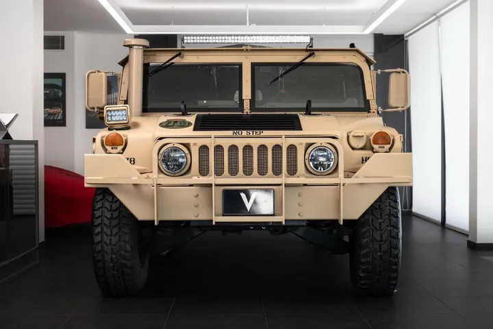 Hummer H1