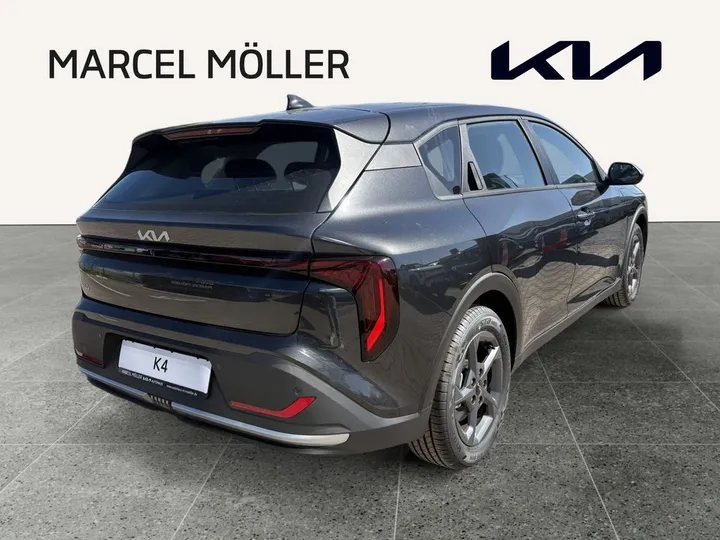 Kia K4
