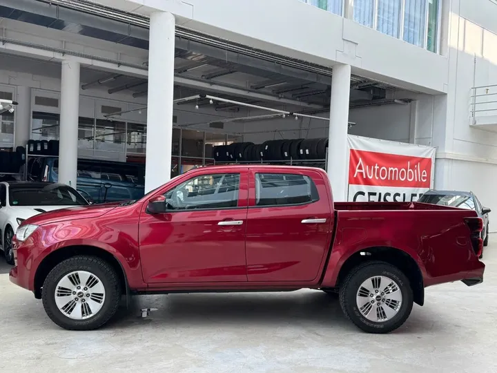 Isuzu D-Max