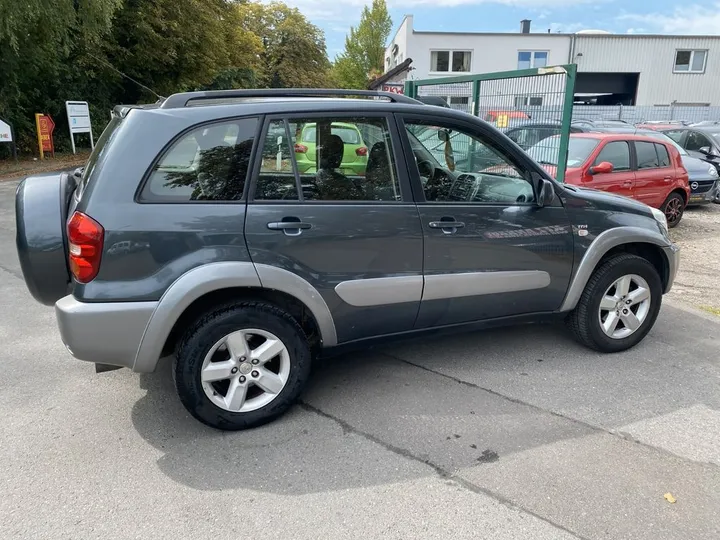 Toyota RAV 4