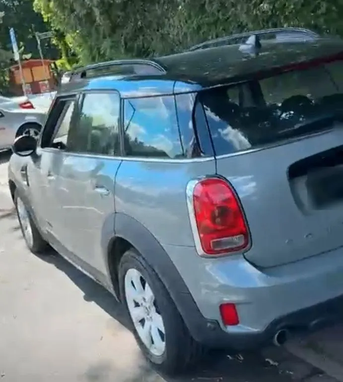 MINI Cooper Countryman