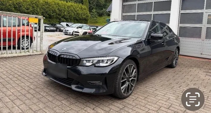 BMW 320
