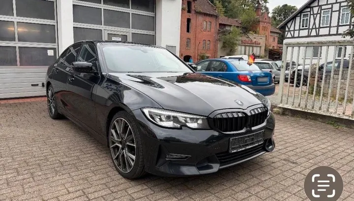 BMW 320