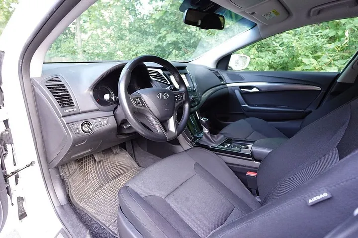 Hyundai i40