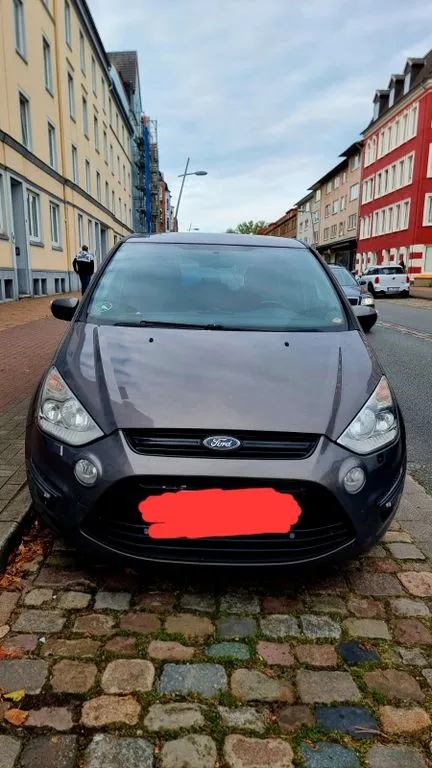 Ford S-Max