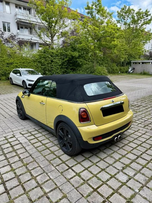 MINI Cooper S Cabrio