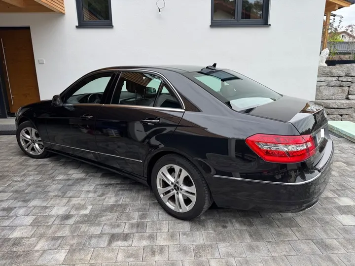 Mercedes-Benz E 350