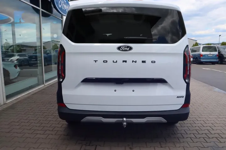 Ford Tourneo Custom