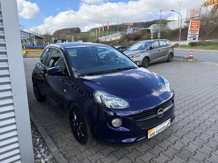 Opel Adam